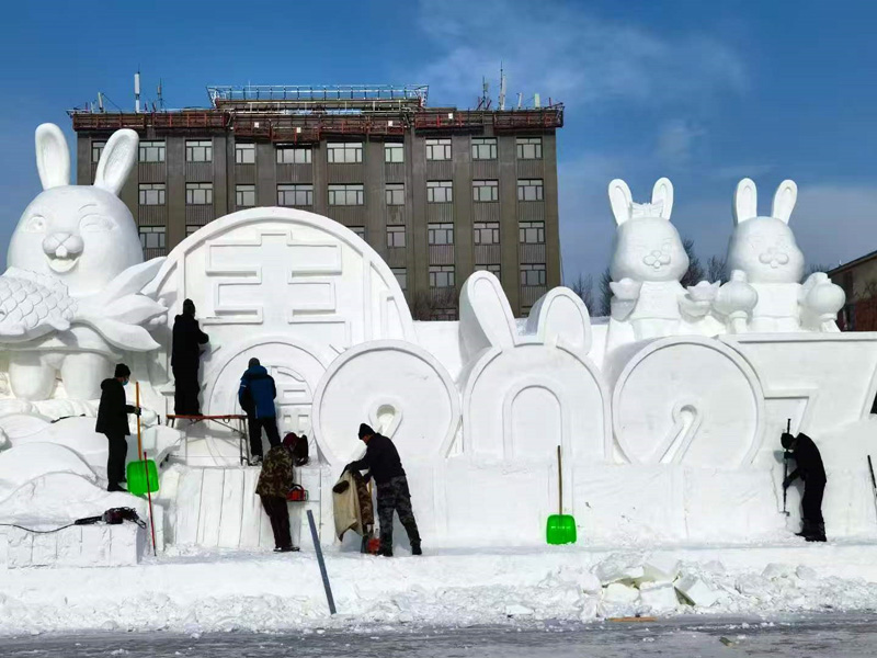 雪雕展示(图1)