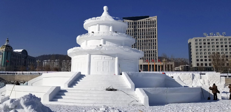 雪雕展示(图1)